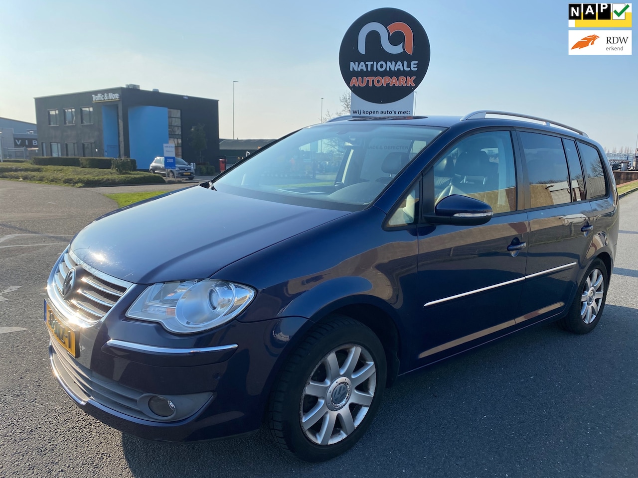 Volkswagen Touran - | 2009 | 1.4 TSI Highline | AUTOMAAT - AutoWereld.nl