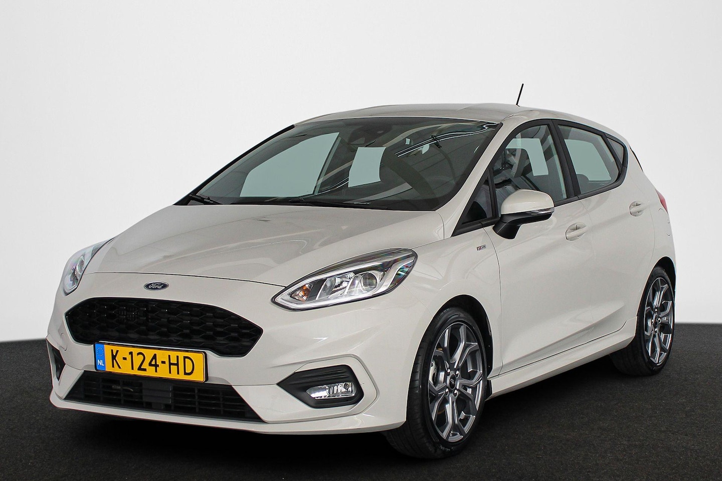 Ford Fiesta - 1.0 EcoBoost Hybrid ST-Line Clima Apple Carplay 17" LMW - AutoWereld.nl