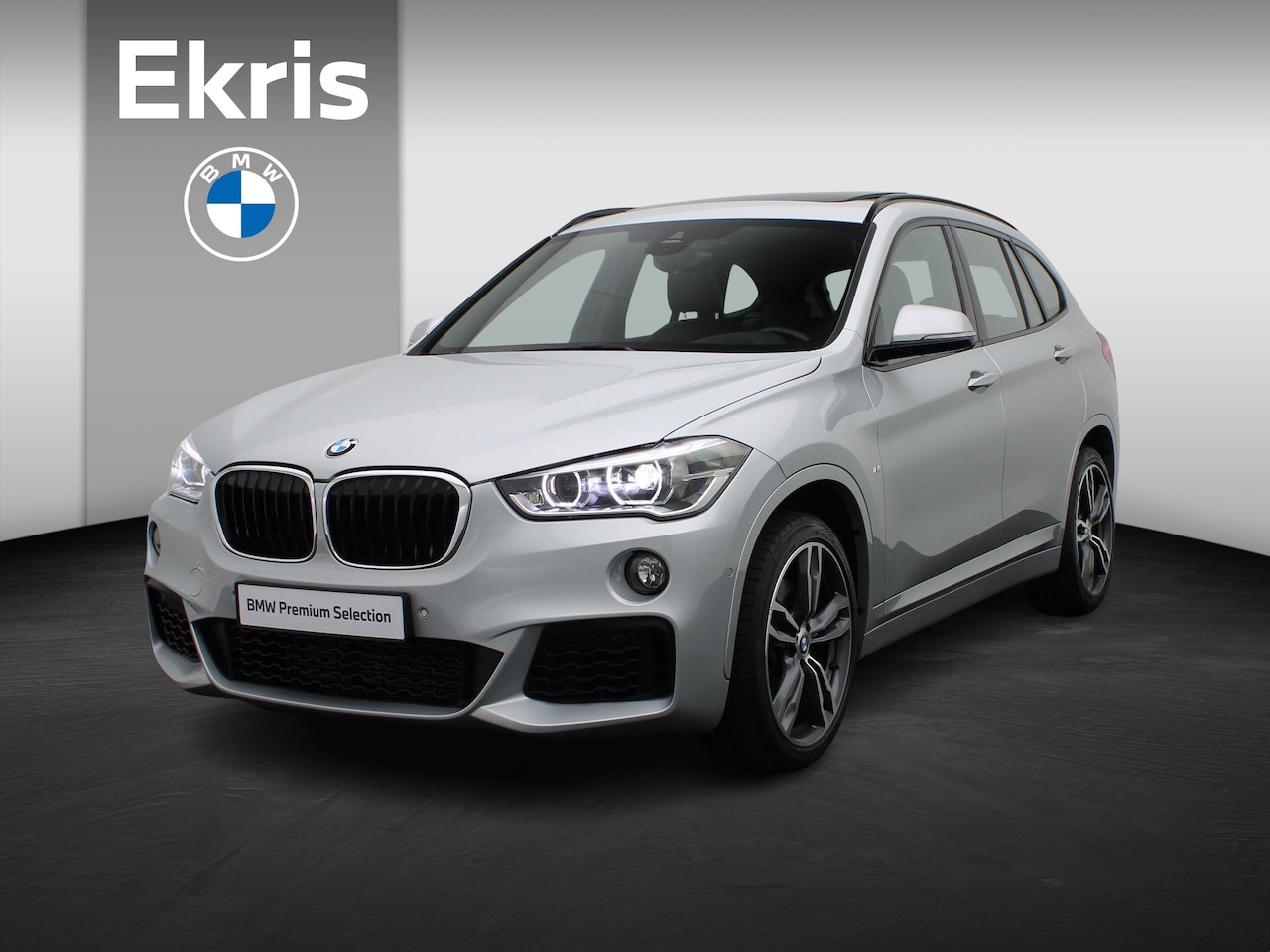 BMW X1 - sDrive20i High Executive | M Sportpaket | Audio Media Pack | Parking Pack | Trekhaak | Pan - AutoWereld.nl