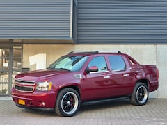 Chevrolet Avalanche - 5.3 V8 4WD BENZINE/LPG GRIJS KENTEKEN