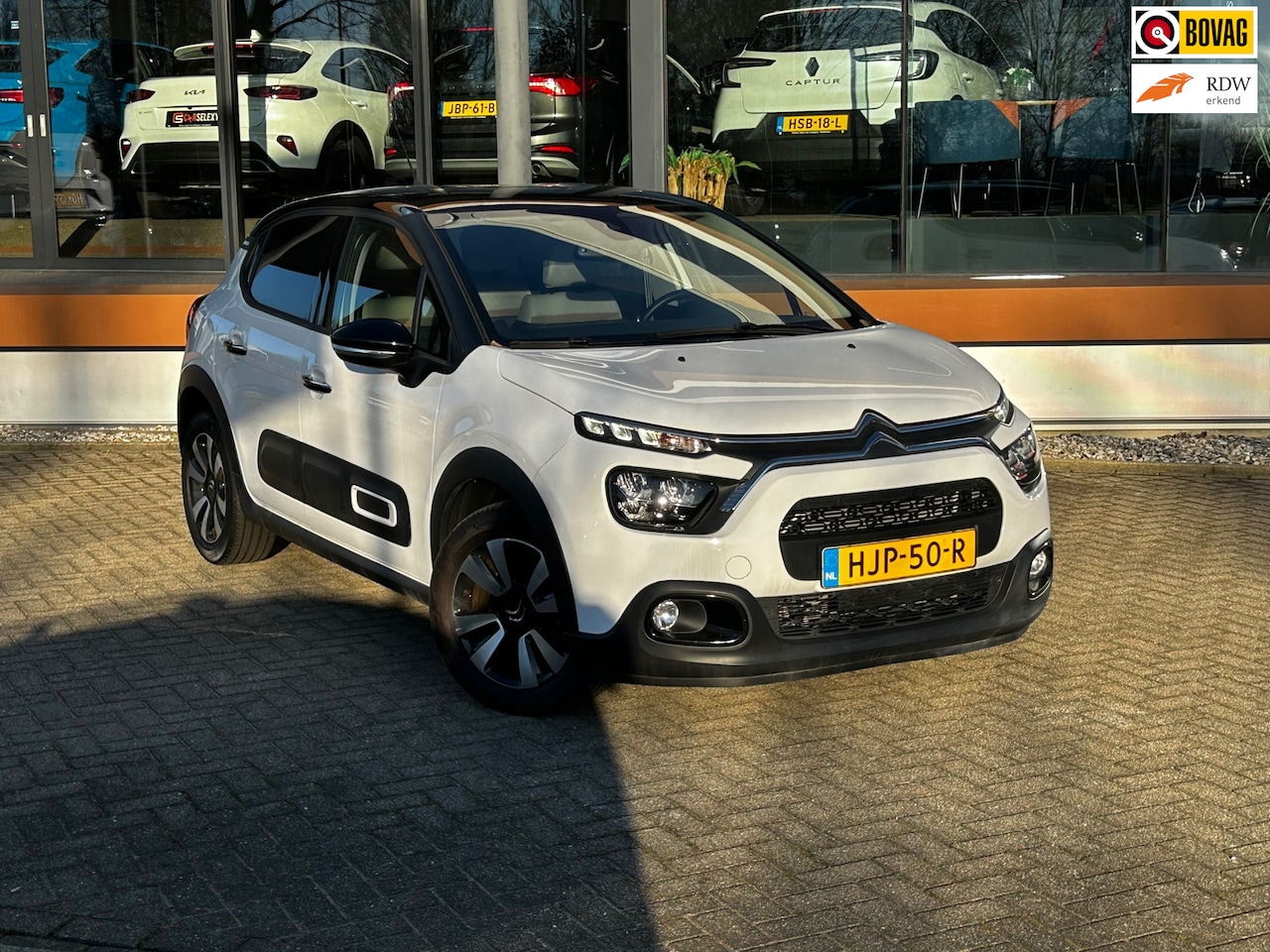 Citroën C3 - EXTRA VOORDELIG!!!!1.2 PureTech EAT Shine 110PK| Autom.|Apple Carplay - AutoWereld.nl