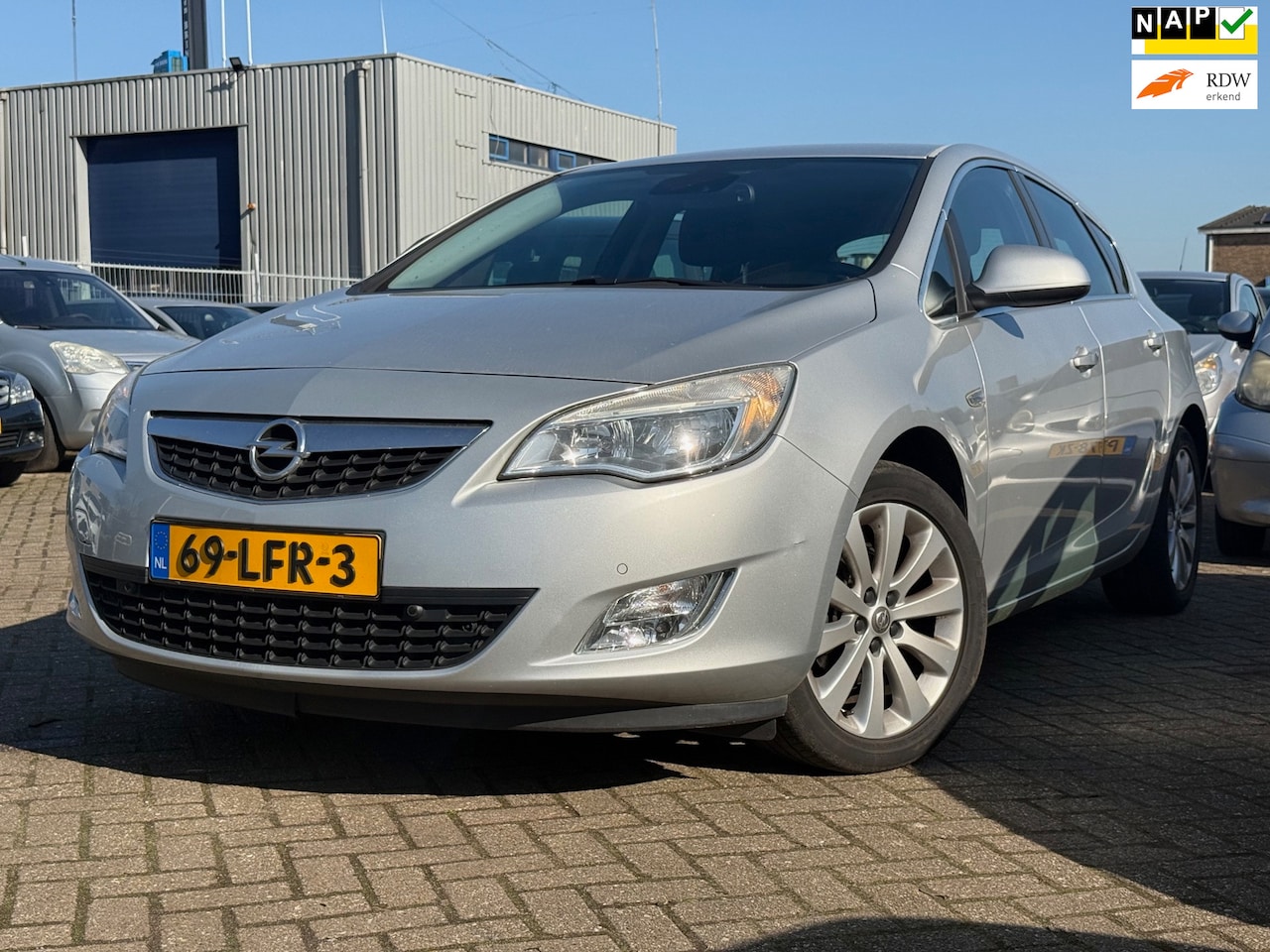 Opel Astra - 1.4 Turbo Cosmo 1.4 Turbo Cosmo - AutoWereld.nl