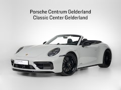 Porsche 911 Cabrio - Carrera 4 GTS