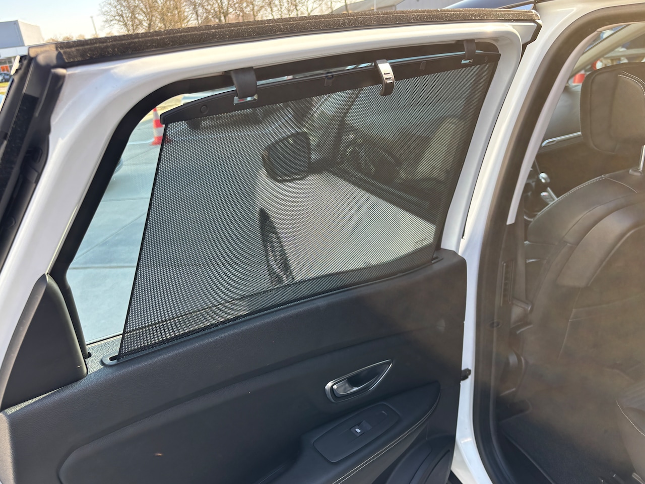 Renault Scénic - 1.2 TCe Intens | Navi. Massage. Trekh. Lage km. Etc.