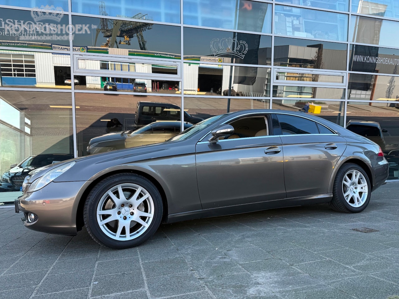 Mercedes-Benz CLS-klasse - 350 CGI Youngtimer - AutoWereld.nl