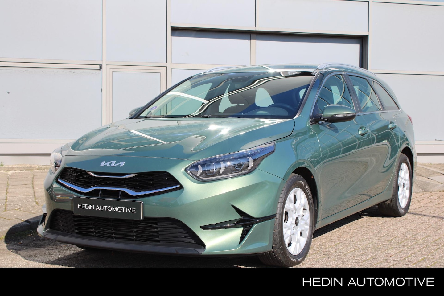 Kia Cee'd Sportswagon - Ceed 1.5 T-GDi 160PK DynamicLine l Trekhaak | Navigatie l Camera l Climate control | Cruis - AutoWereld.nl