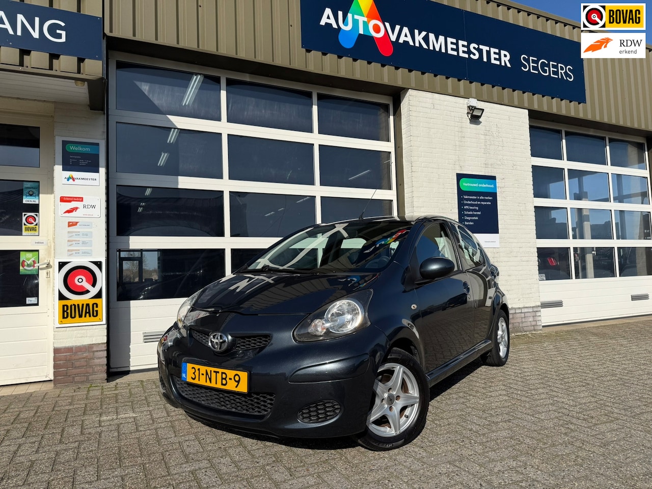 Toyota Aygo - 1.0-12V Access|Apple carplay|Android carplay|Airco| - AutoWereld.nl