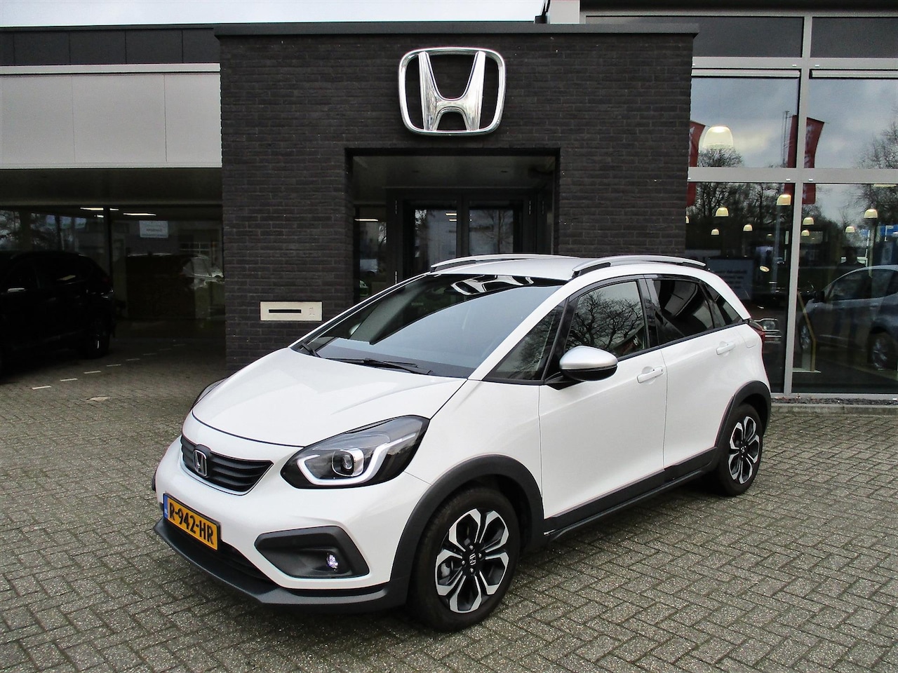 Honda Jazz - 1.5 i-MMD Hybrid CVT Crosstar - Rijklaar - AutoWereld.nl