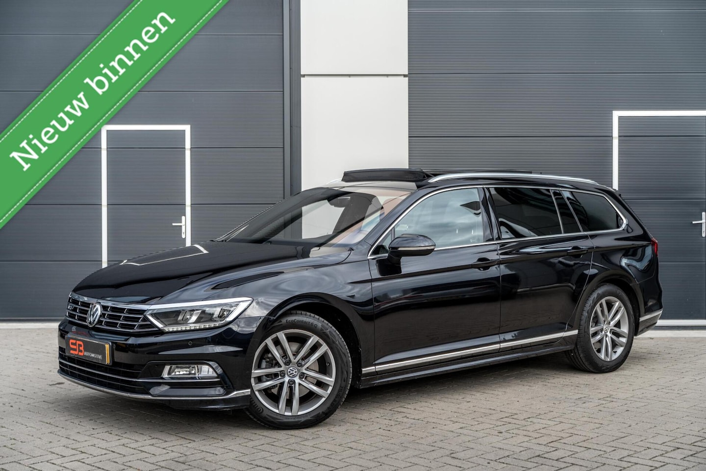 Volkswagen Passat Variant - 1.4 TSI ACT Highline R Line VOL! - AutoWereld.nl