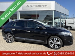 Renault Mégane Estate - 2.0 Bose, AUTOMAAT, panoramadak, half leder, navigatie, bluetooth, climatronic, cruisecont