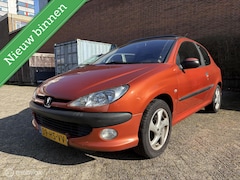 Peugeot 206 - 1.6-16V XS AC/ELEK RMN&SPGLS/PANO DAK/NAP/1e EIG