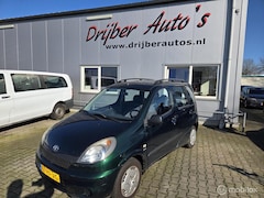Toyota Yaris Verso - 1.3-16V VVT-i Luna