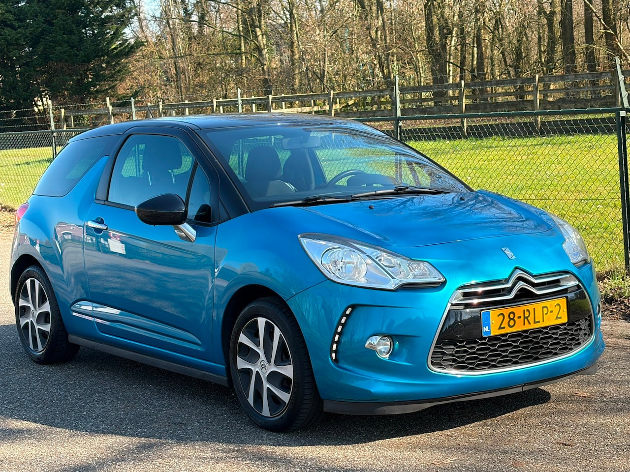 Citroën DS3 - 1.6 e-HDi So Chic 1.6 e-HDi So Chic - AutoWereld.nl