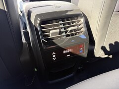 Peugeot 5008 - 1.2 Hybrid 145 Allure | 360 camera | Navigatie | Adaptieve Cruise Control | Stoel en stuur