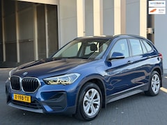 BMW X1 - XDrive25e AUTOMAAT Executive, electrisch bedienbare achterklep, dab, stoelverwarming, led