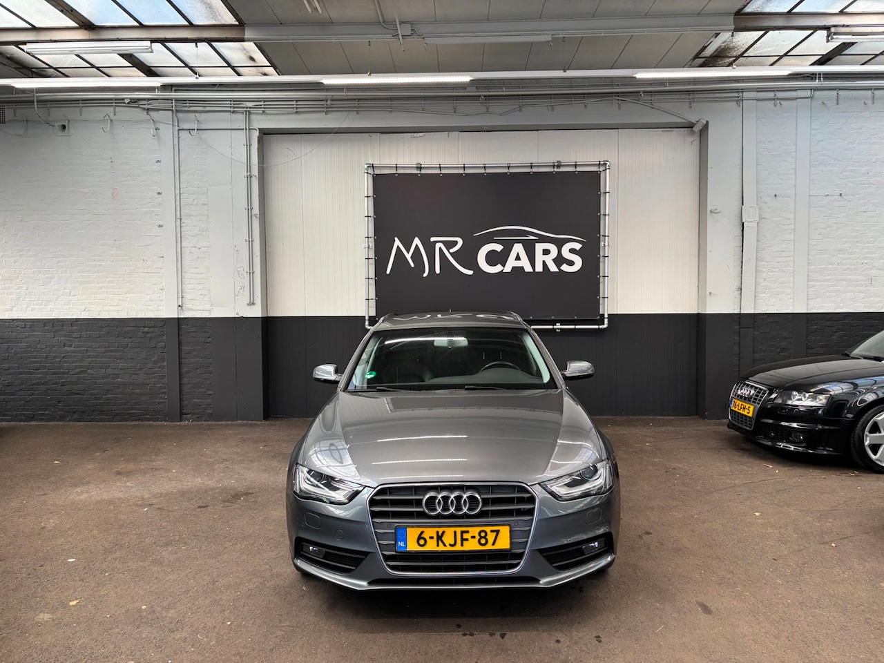 Audi A4 Avant - 1.8 TFSI Business Edition Leder/Navi/Cruise Control - AutoWereld.nl