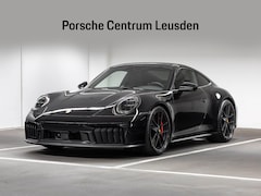 Porsche 911 - Carrera GTS