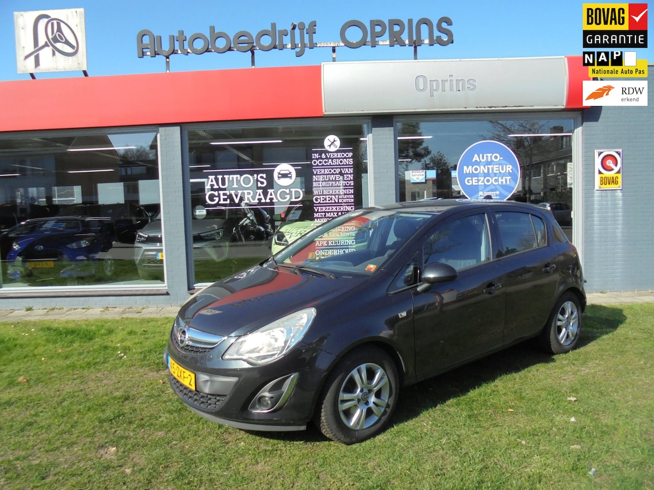 Opel Corsa - 1.2-16V Rhythm 5drs Airco, Trekhaak , NL-Auto - AutoWereld.nl