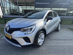Renault Captur - 1.6 E-Tech Hybrid 145 Equilibre / Climate Control / Apple Carplay / Android Auto / Pakreer