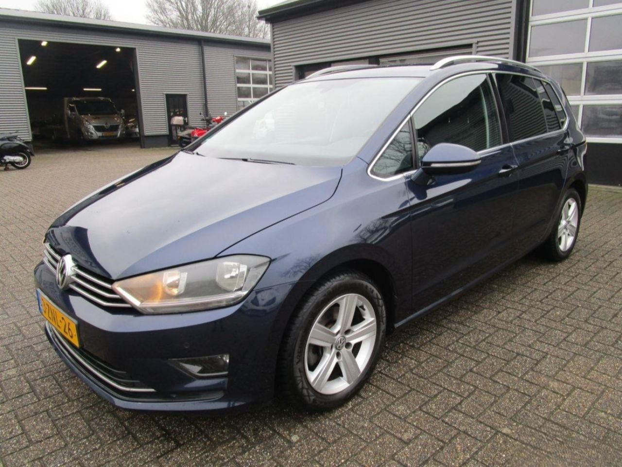 Volkswagen Golf Sportsvan - 1.2 TSI Highline 1.2 TSI Highline - AutoWereld.nl