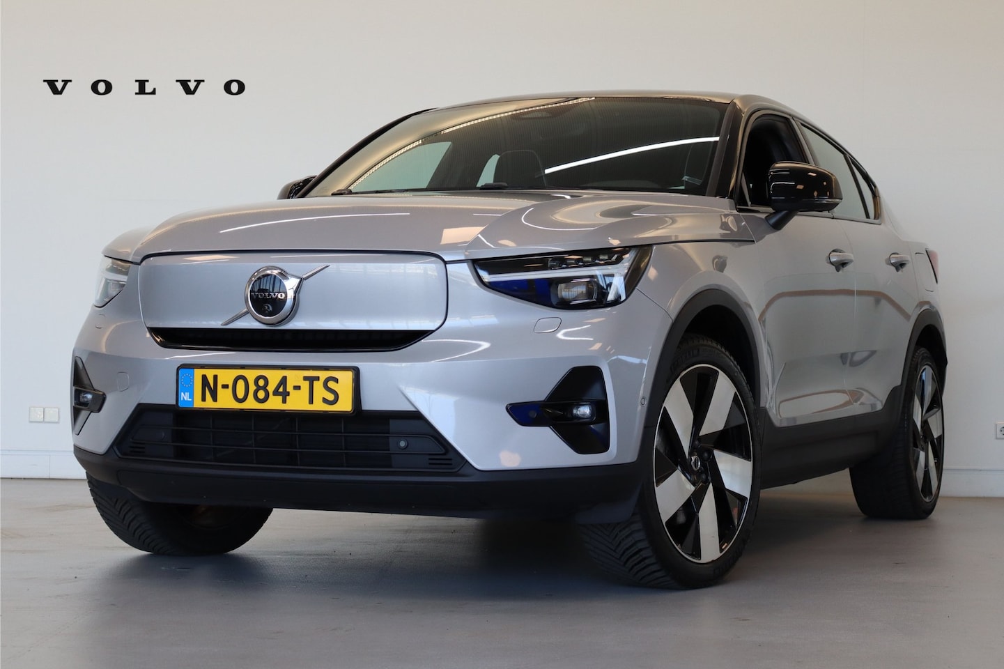 Volvo C40 - 408PK Recharge Twin Ultimate 78 kWh | Trekhaak | 20'' | HK Audio | Pixel Led | 360 - AutoWereld.nl