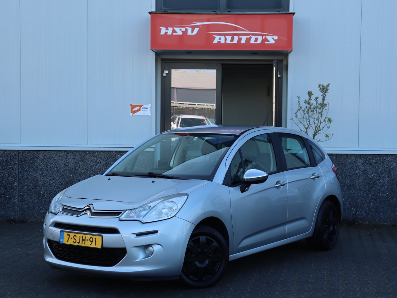 Citroën C3 - 1.0 VTi Attraction airco 4-deurs (olieverbruik) - AutoWereld.nl