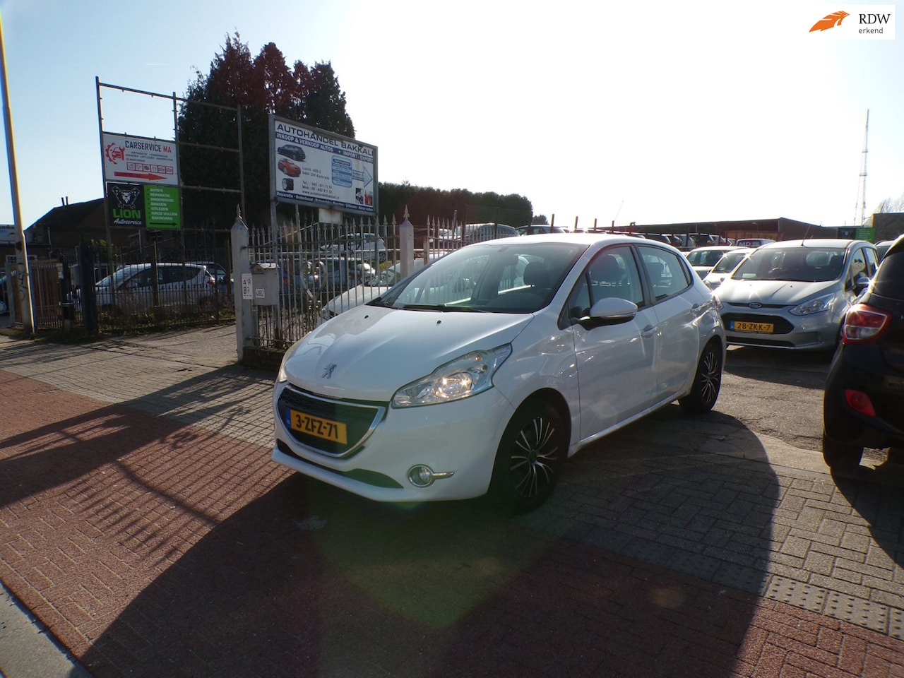 Peugeot 208 - 1.2 Vti Active 1.2 VTi Active - AutoWereld.nl