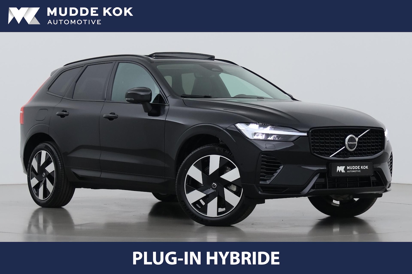 Volvo XC60 - T8 Plug-in hybrid Plus Dark | Panoramadak | Head-Up | 360° Camera | ACC | Stoel+Stuurverwa - AutoWereld.nl