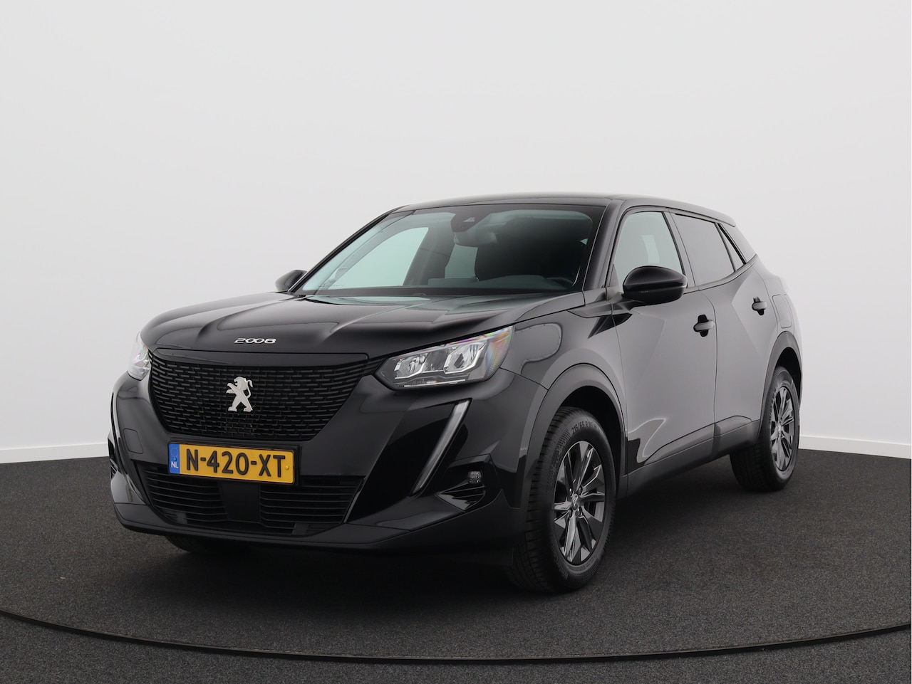 Peugeot 2008 - 1.2 PureTech Active Pack/ automaat/ lage km! - AutoWereld.nl