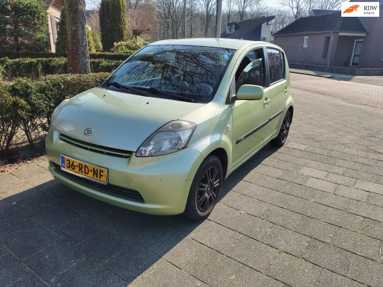 Daihatsu Sirion 2 - 1.3-16V Comfort airco elektrisch ramen dubbel din Android stereo sport velgen zeer leuke a - AutoWereld.nl