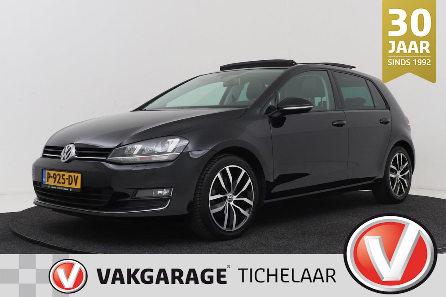 Volkswagen Golf - 1.4 TSI Highline | Panoramadak | Climate Control | Stoelverwarming | Cruise Control | Xeno - AutoWereld.nl