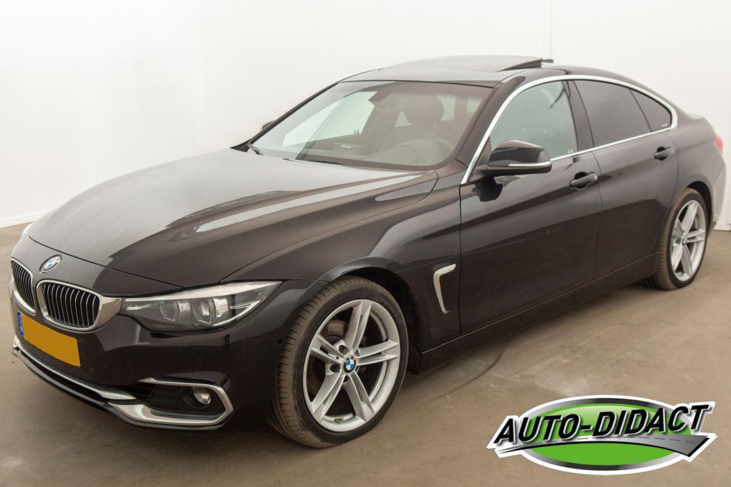 BMW 4-serie Gran Coupé - 420i Automaat 46.9663 km NAP Elek dak Corporate Lease High Executive - AutoWereld.nl