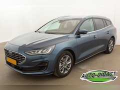 Ford Focus - 1.0 EcoBoost Hybrid Automaat 29.741 km NAP NaviTitanium