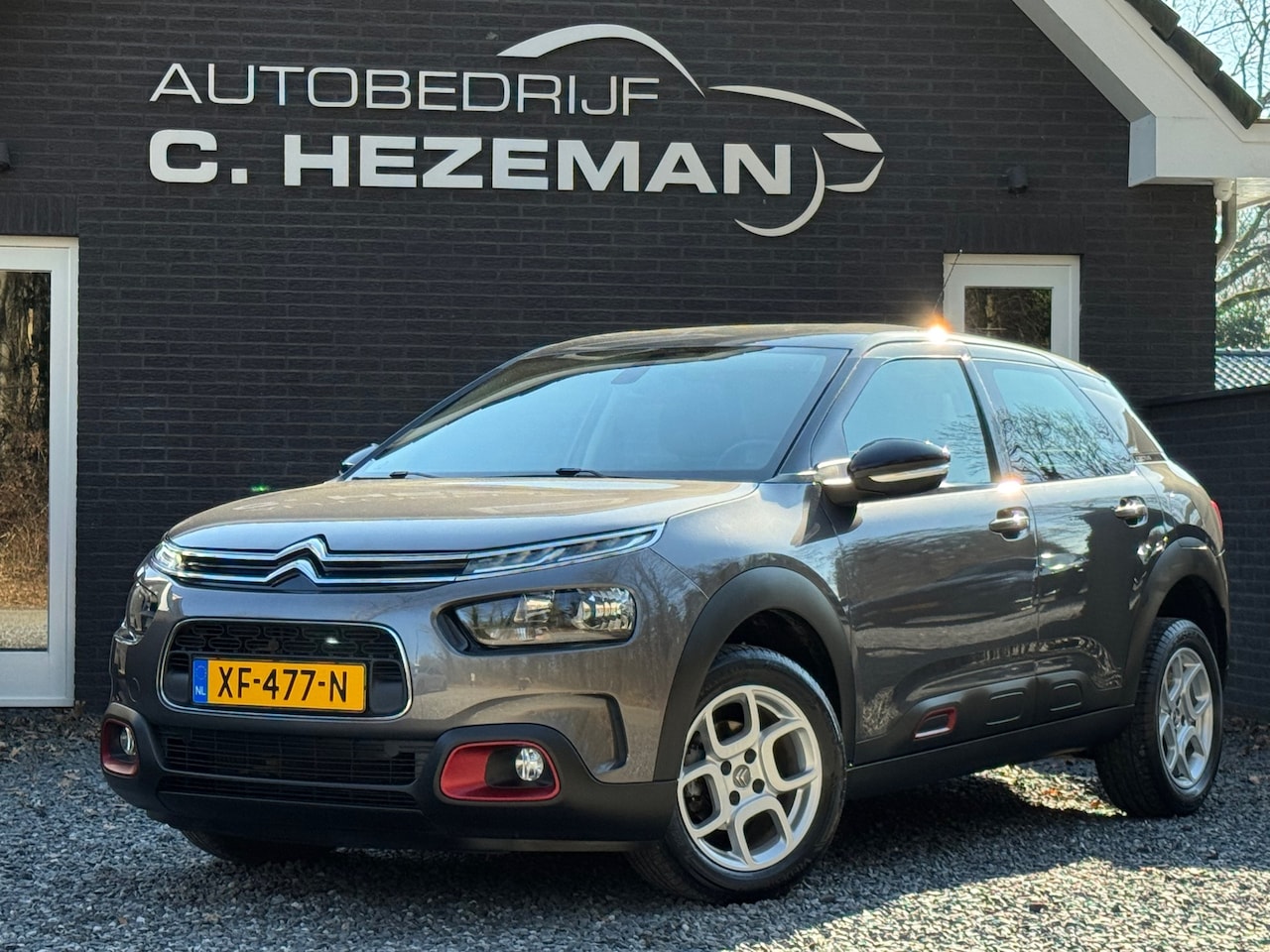Citroën C4 Cactus - 1.2 PureTech DealerOH Apple Carplay Andoid auto LED Navi - AutoWereld.nl