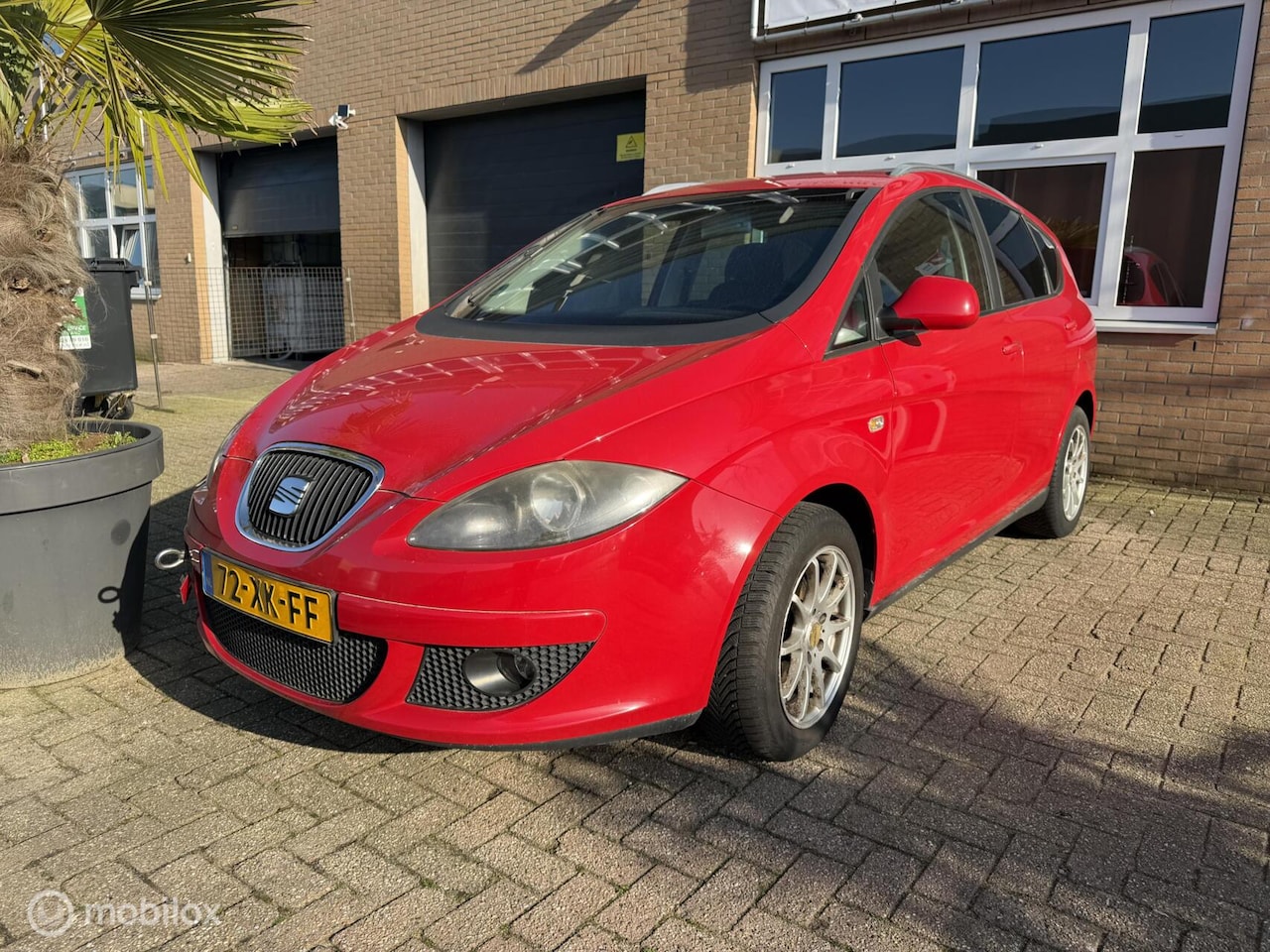 SEAT Altea XL - 1.8 TFSI Sport-up !! MOTOR KAPOT!! - AutoWereld.nl