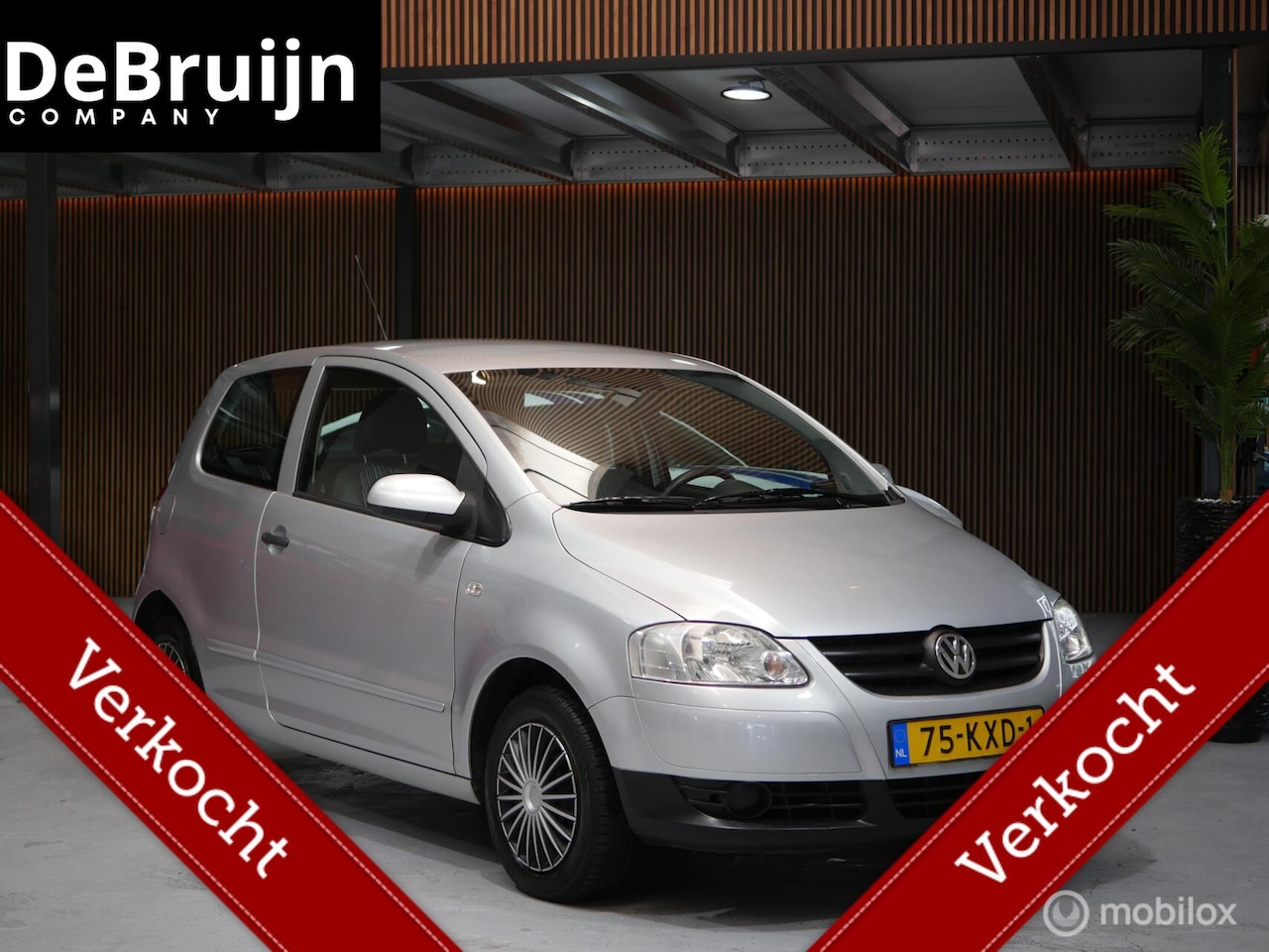 Volkswagen Fox - 1.2 | 1e Eigenaar | Lage KM-stand | APK - AutoWereld.nl