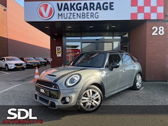 MINI John Cooper Works - 2.0 S JCW // SCHUIF-KANTELDAK // LEDER // HARMAN&KARDON AUDIO // STOELVERWARMING // KEYLES