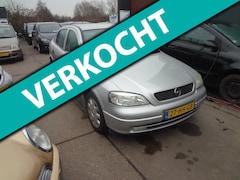 Opel Astra - 1.6 GL (8 klepper)5 drs elek pak nap apk