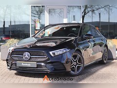 Mercedes-Benz A-klasse - Limousine A 180 AMG-Line 136pk | Camera | Sfeer | Cruise | Climate | Navi | Night Pakket |