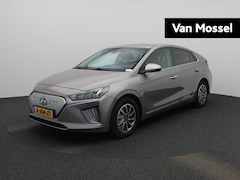 Hyundai IONIQ - Comfort EV 38 kWh | Warmtepomp | Apple Carplay / Android Auto | LED Koplampen | Privacy Gl