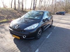 Peugeot 207 - 1.4 VTi Urban Move