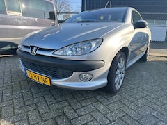 Peugeot 206 CC - 2.0-16V