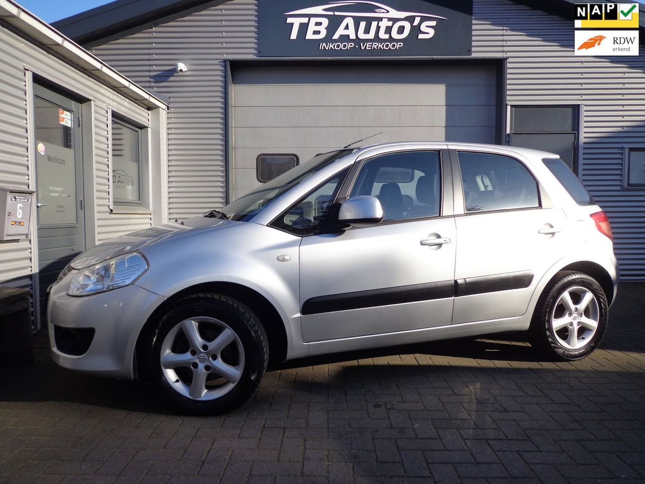 Suzuki SX4 - 1.6 Exclusive 5-DRS ! AIRCO / 140.511 KM ! - AutoWereld.nl
