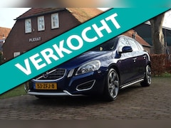 Volvo V60 - 1.6 DRIVe Ocean Race | Lederen Interieur | Navigatie | Dis. Riem Vervangen | Climate | Ori