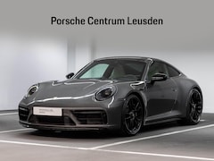 Porsche 911 - Carrera 4 GTS