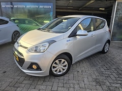 Hyundai i10 - 1.0i i-Motion Comfort | 2E EIGENAAR | 12MND GARANTIE | AIRCO | LAGE KM | CRUISE | ELEC RAM