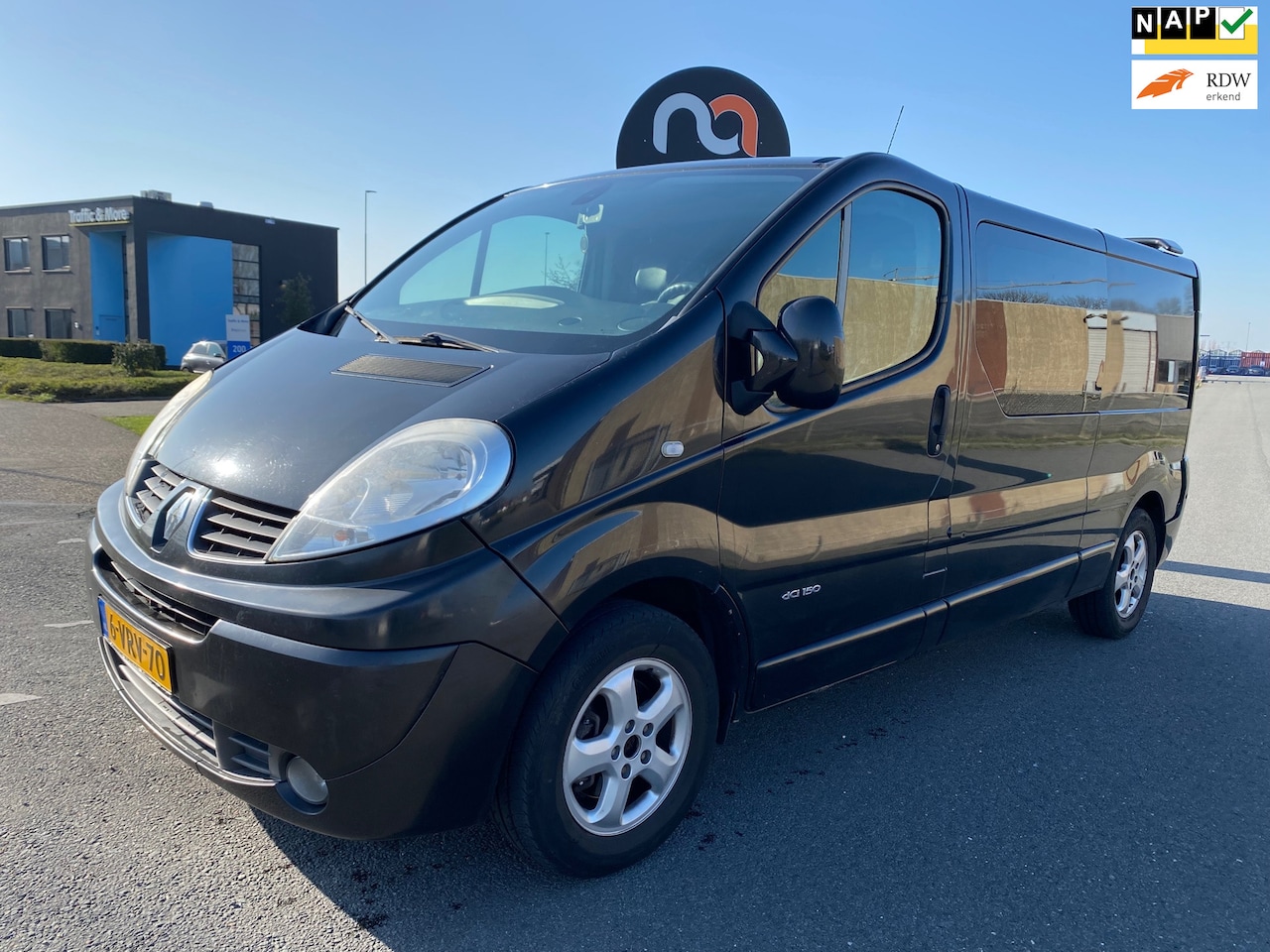 Renault Trafic - 2011 * 2.5 dCi T29 L2H1 * D.C * AUTOMAAT * APK - AutoWereld.nl