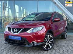 Nissan Qashqai - 1.2 Premier Edition Panoramadak / 360 Camera / Leder / Stoelverwarming