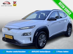 Hyundai Kona Electric - EV Comfort 64 kWh Black Package SOH 93, 4%c / Warmtepomp / Adaptieve cruise / Camera / Car
