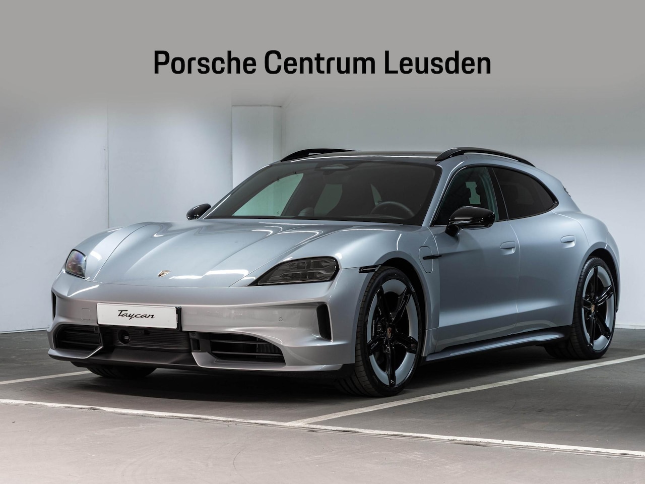 Porsche Taycan Sport Turismo - Black Edition - AutoWereld.nl